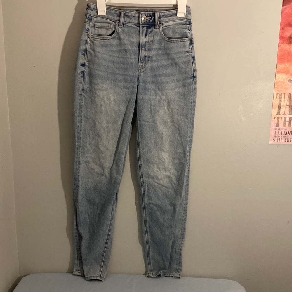American Eagle Outfitters Light Blue High Rise Jeans